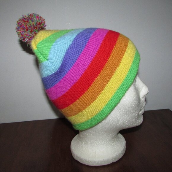 Rainbow Striped Togue - Picture 1 of 4